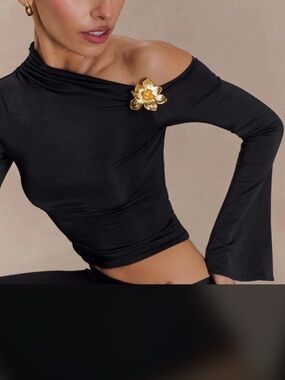 Gold Trim Asymmetric Off-Shoulder Black Women's Top with Bell Sleeve